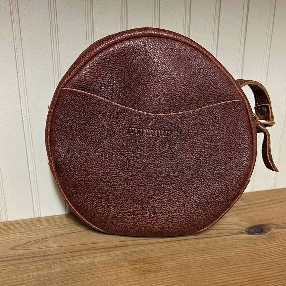 Portland Leather Large Round Crossbody